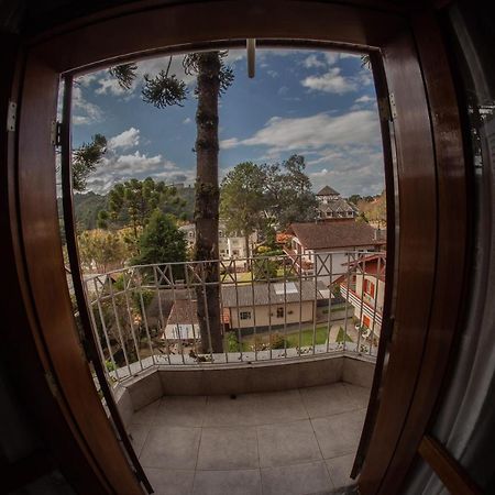 Pousada Alto D'ouro Campos do Jordão Exterior foto