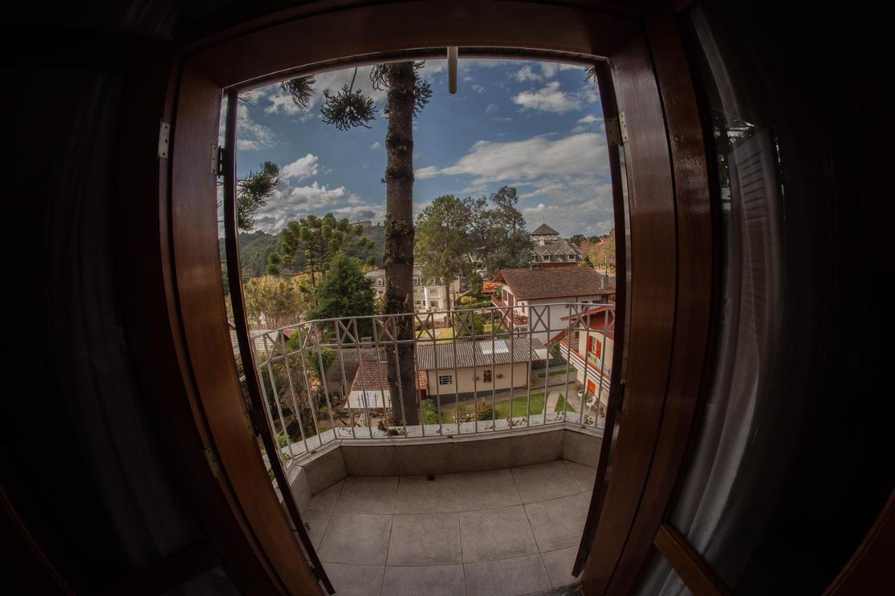 Pousada Alto D'ouro Campos do Jordão Exterior foto
